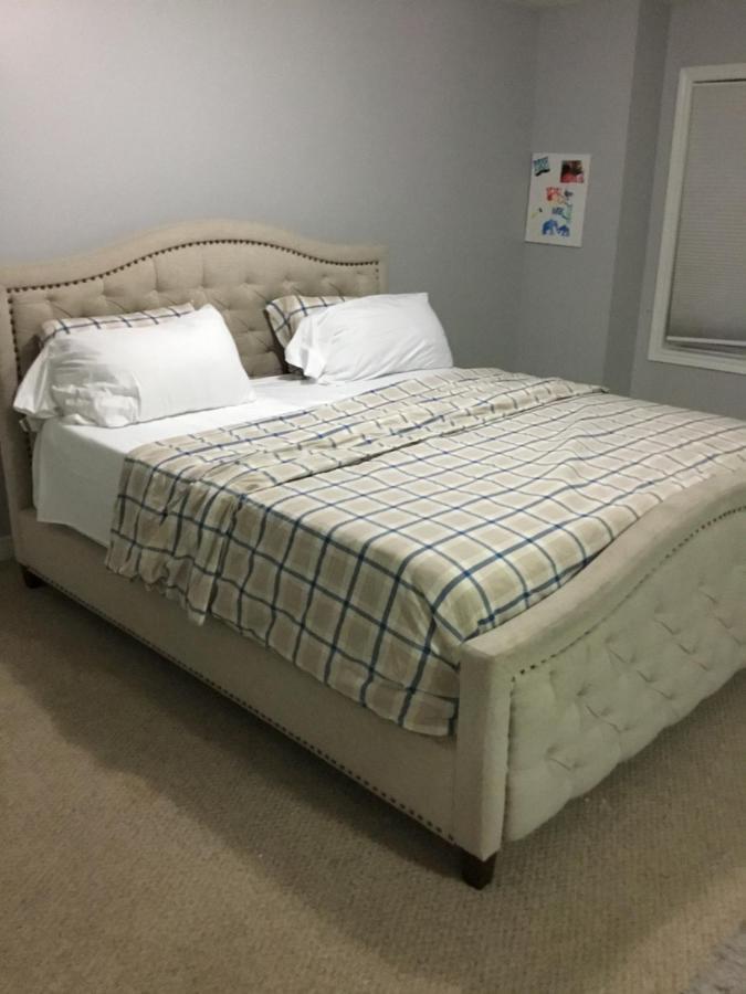 Peacefully Redifined Apartment Хамилтън Екстериор снимка