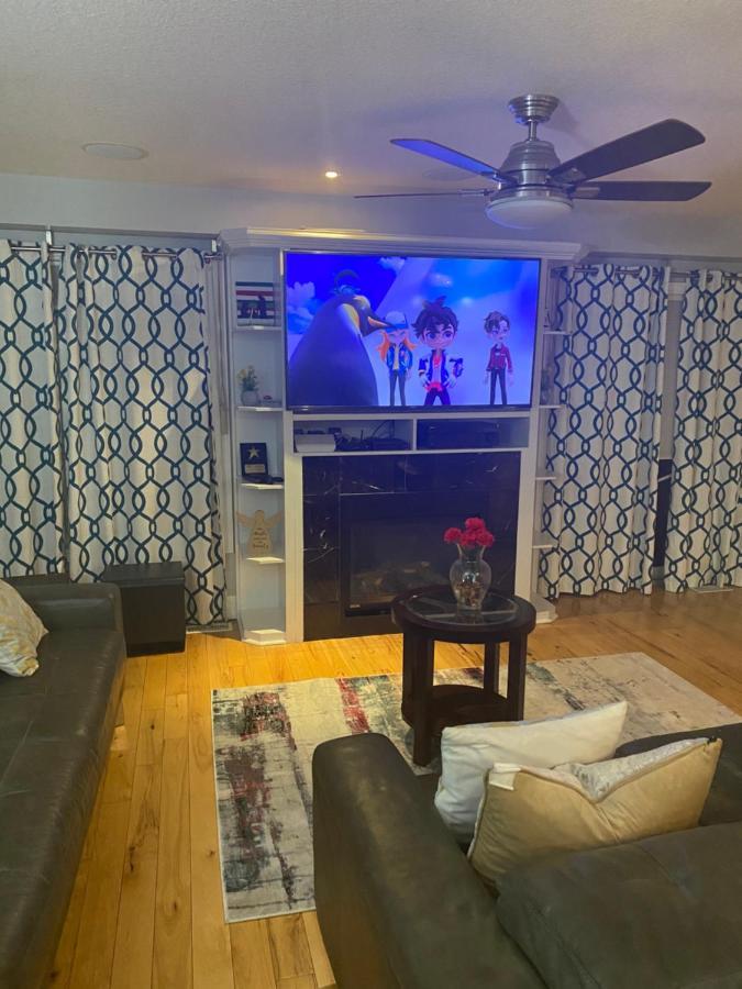 Peacefully Redifined Apartment Хамилтън Екстериор снимка